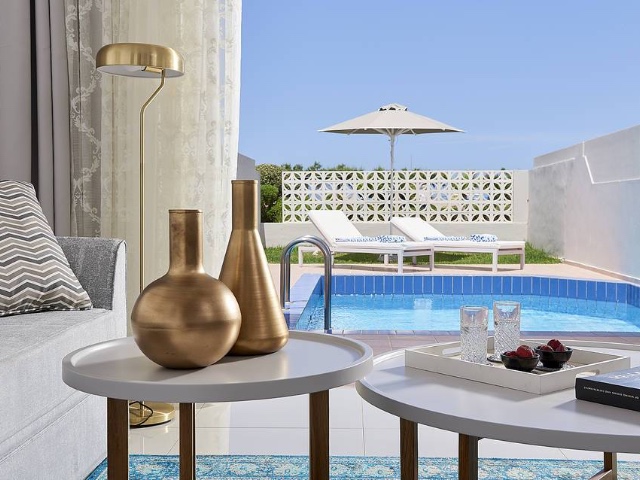 Blick aus einem Zimmer des 5* Mythos Palace Resort & Spa Hotels auf Kreta. Jetzt buchen!